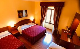 Saint Peter Inn